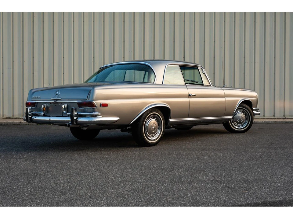1968 Mercedes-Benz W108 & W109 - Image 3 of 31