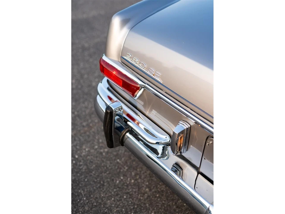 1968 Mercedes-Benz W108 & W109 - Image 16 of 31