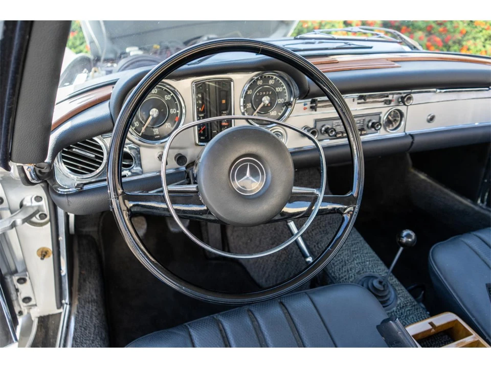 1968 Mercedes-Benz W108 & W109 - Image 16 of 31