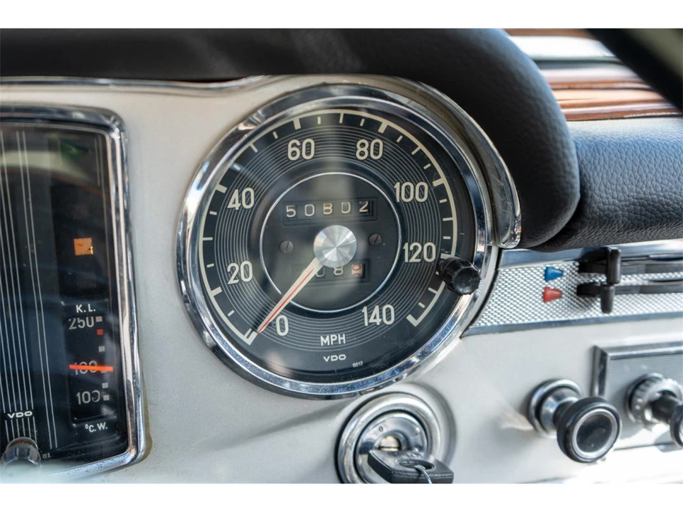 1968 Mercedes-Benz W108 & W109 - Image 19 of 31