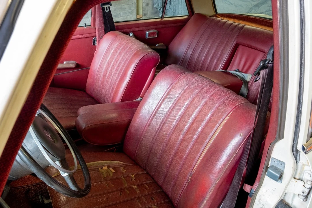 1968 Mercedes-Benz W108 & W109 - Image 17 of 30