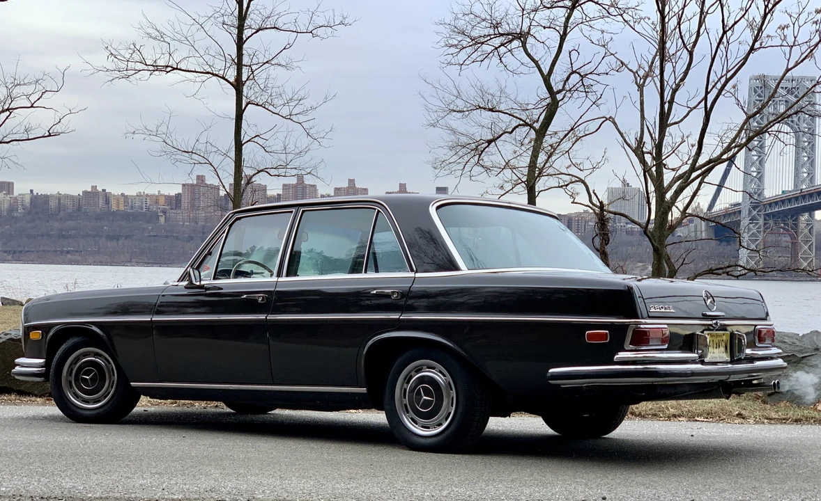 1968 Mercedes-Benz W108 & W109 - Image 2 of 31