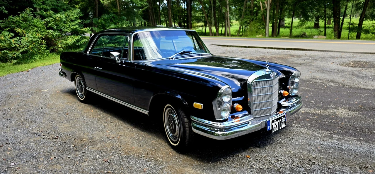 1968 Mercedes-Benz W111 Coupe - Image 8 of 31