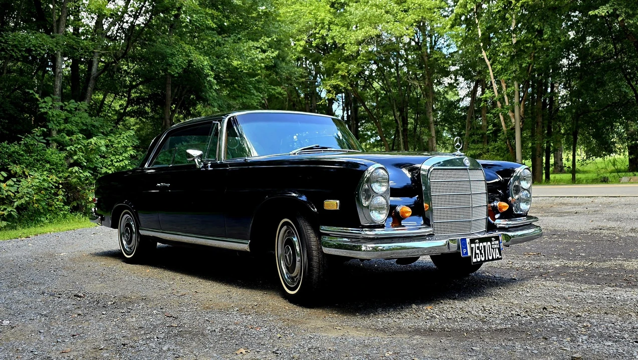 1968 Mercedes-Benz W111 Coupe - Image 9 of 31