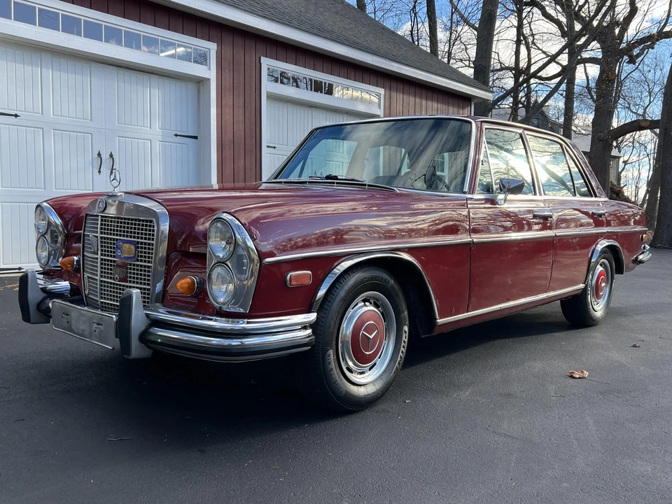1968 Mercedes-Benz W108 & W109 - Image 2 of 31