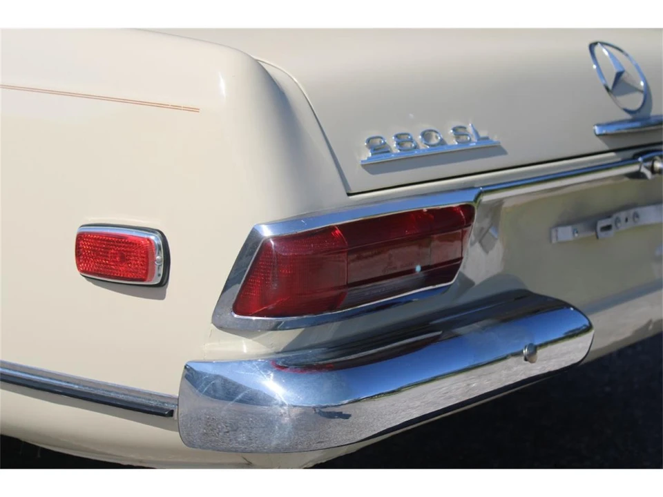 1968 Mercedes-Benz W113 SL-Class - Image 13 of 16