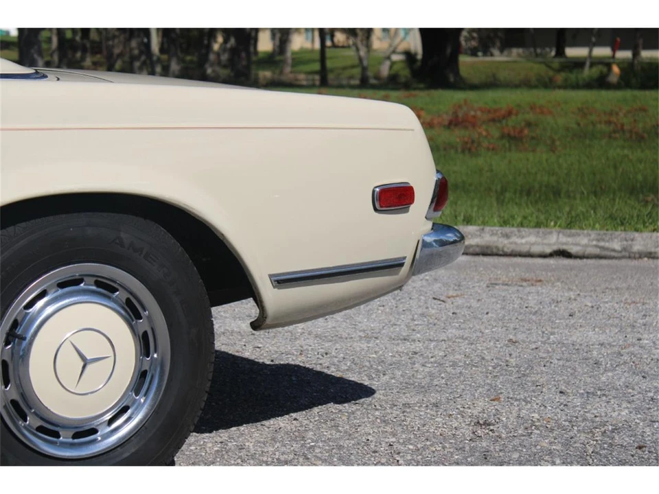 1968 Mercedes-Benz W113 SL-Class - Image 12 of 16