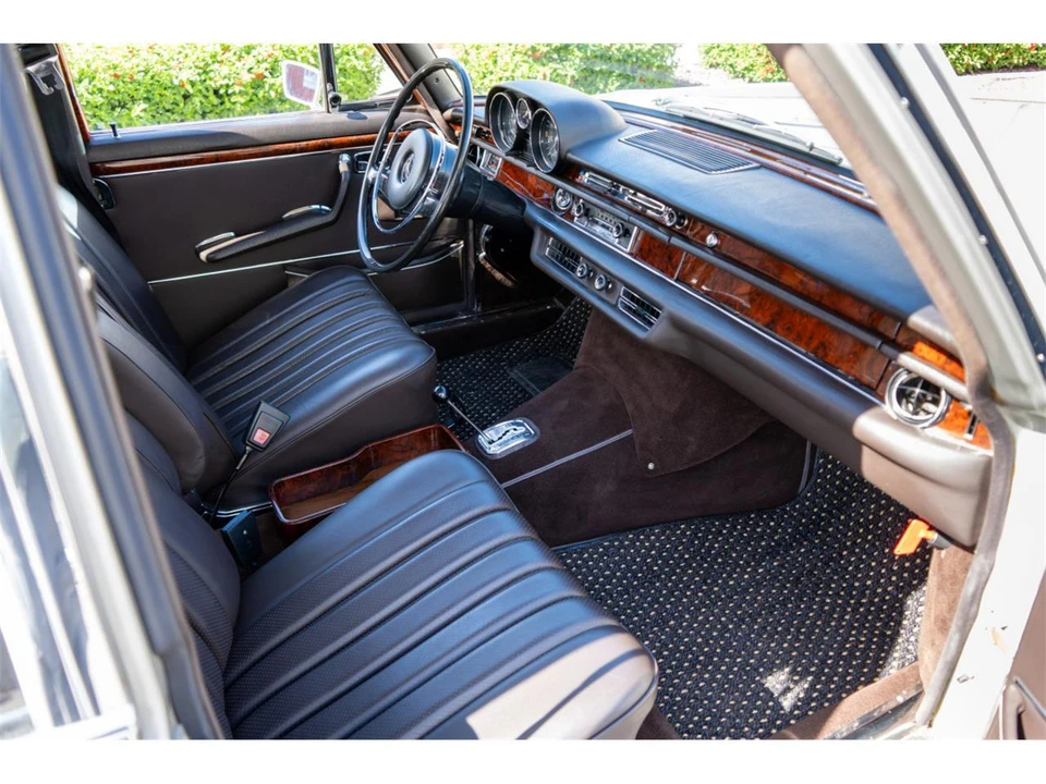 1968 Mercedes-Benz W120 & W121 - Image 14 of 22