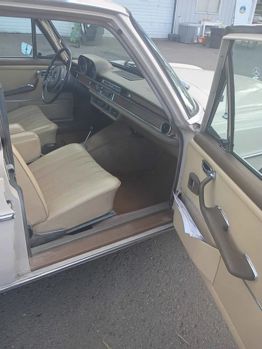 1968 Mercedes-Benz W112 - Image 6 of 8