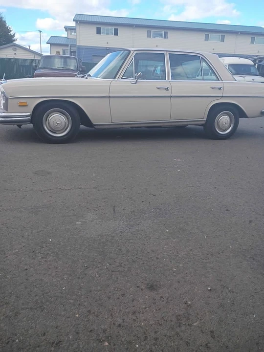 1968 Mercedes-Benz W112 - Image 3 of 8