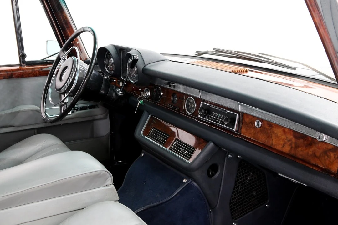 1968 Mercedes-Benz 600 Pullman - Image 29 of 30