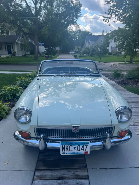 1968 MG MGB Roadster - Image 2 of 10