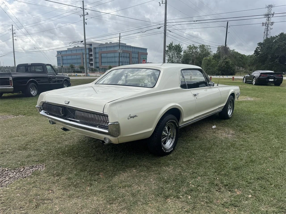1968 Mercury Cougar 1st Gen - Image 10 of 31