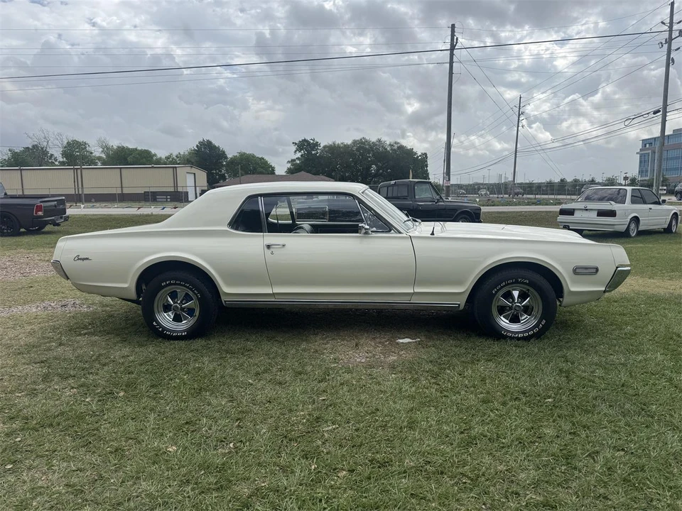1968 Mercury Cougar 1st Gen - Image 8 of 31