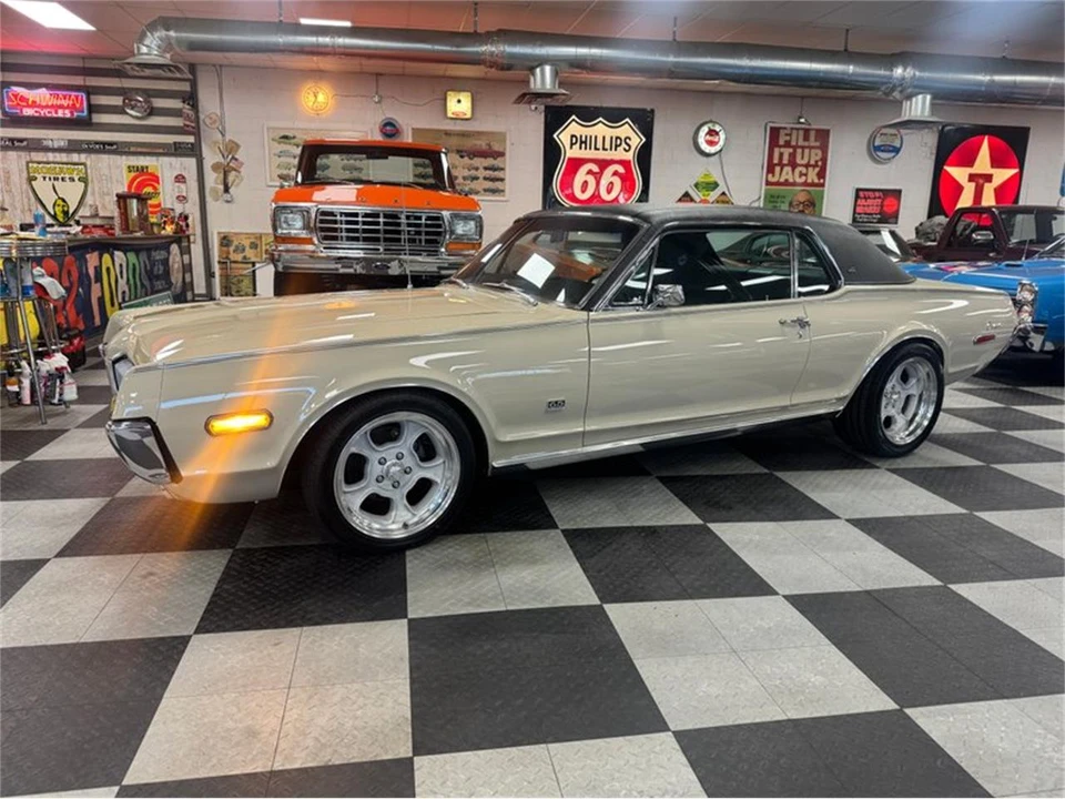 1968 Mercury Cougar 1st Gen - Image 3 of 31