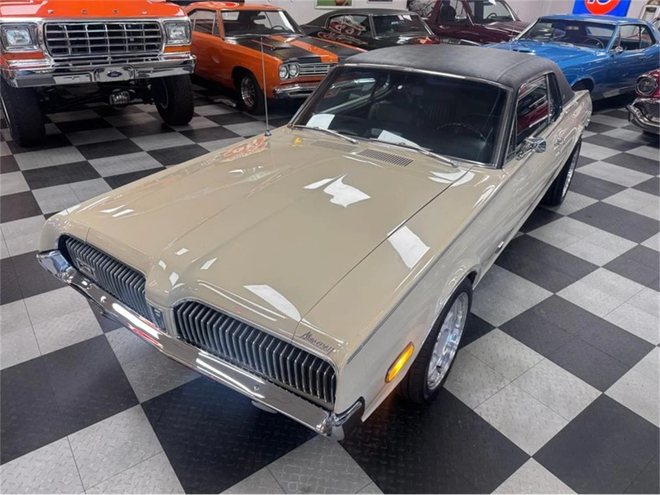 1968 Mercury Cougar 1st Gen - Image 12 of 31