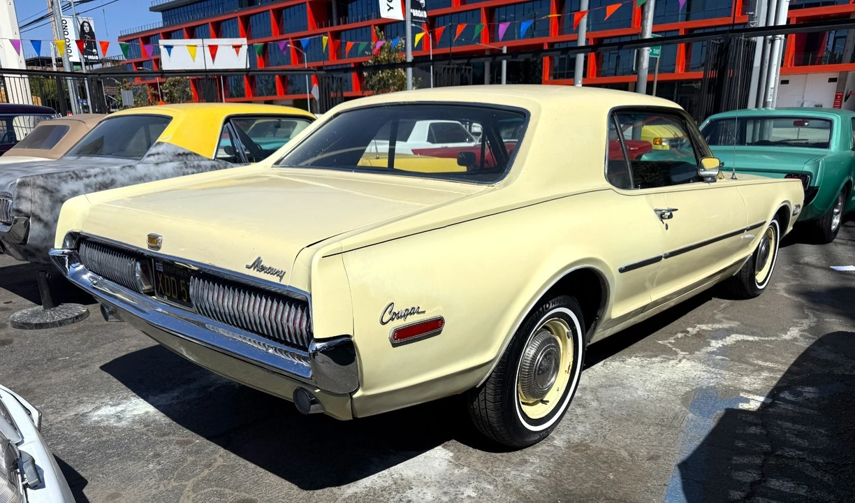 1968 Mercury Cougar 1st Gen - Image 2 of 17
