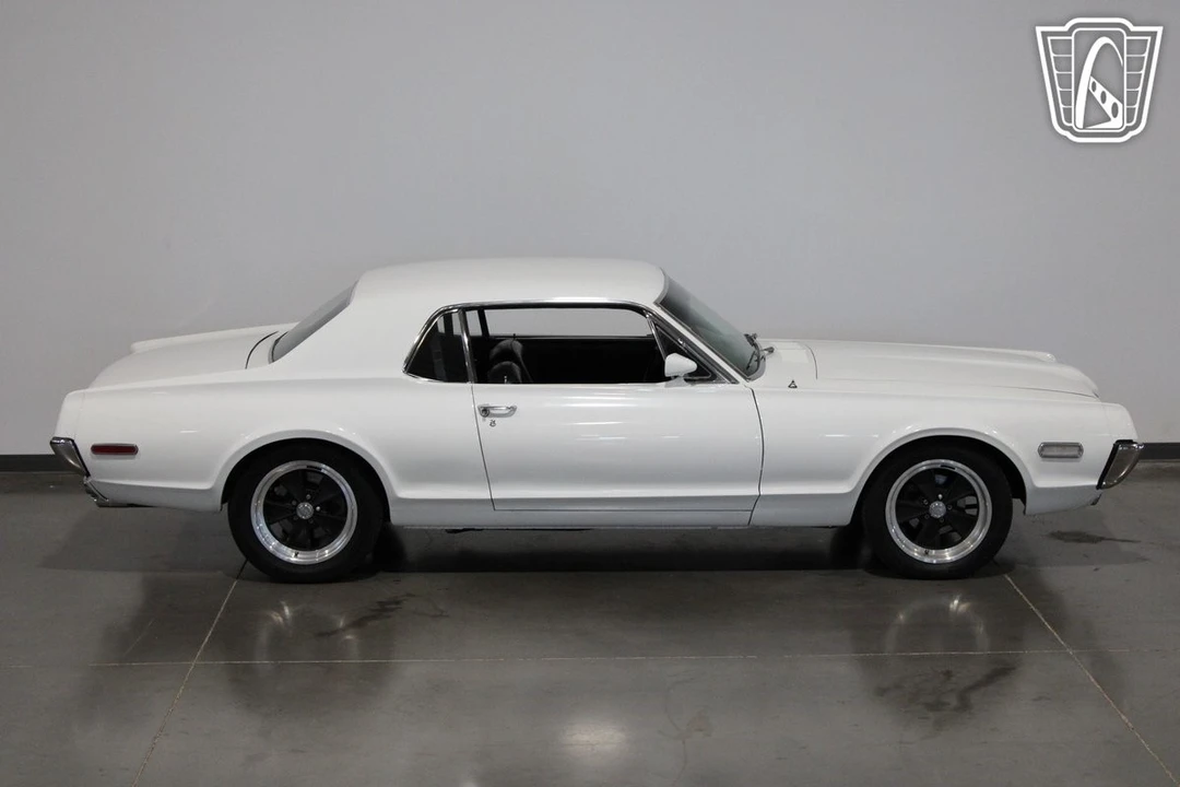 1968 Mercury Cougar 1st Gen - Image 10 of 12