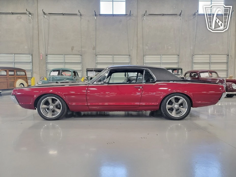1968 Mercury Cougar 1st Gen - Image 9 of 12