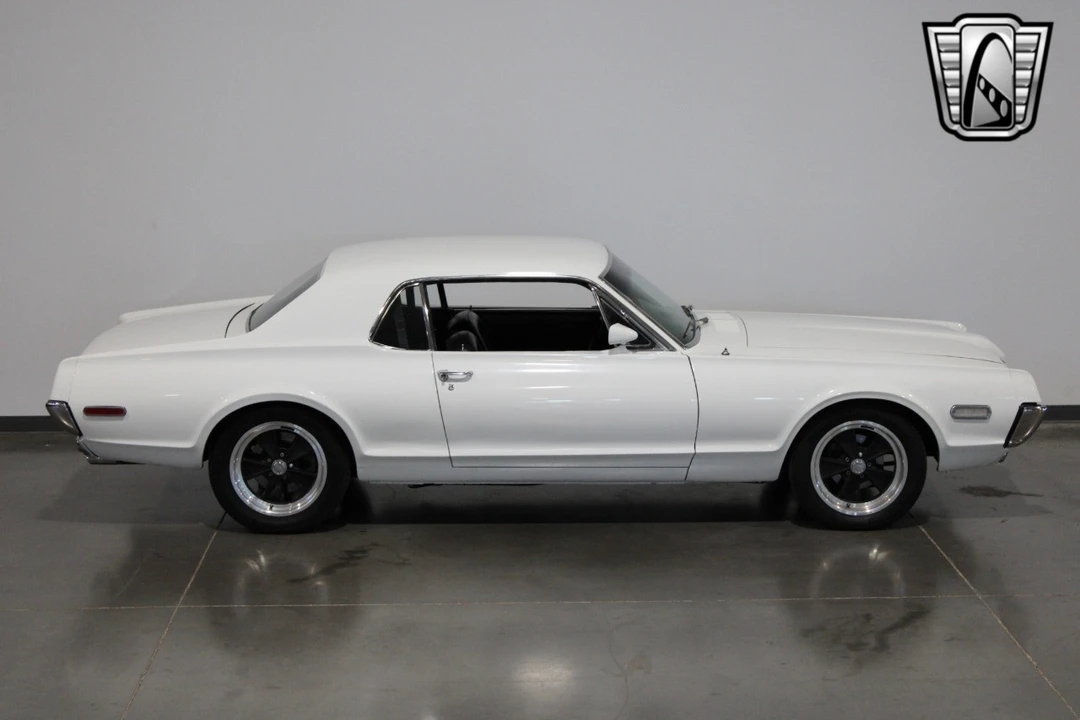 1968 Mercury Cougar 1st Gen - Image 10 of 21
