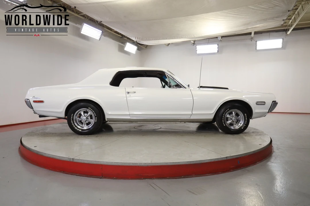 1968 Mercury Cougar 1st Gen - Image 4 of 12