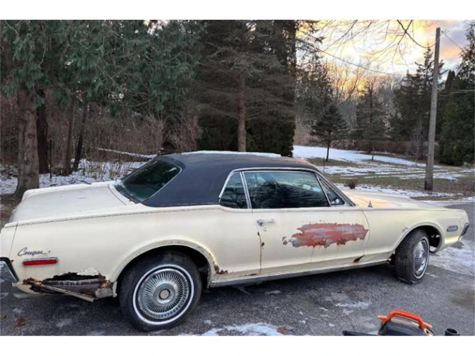 1968 Mercury Cougar 1st Gen - Image 5 of 7