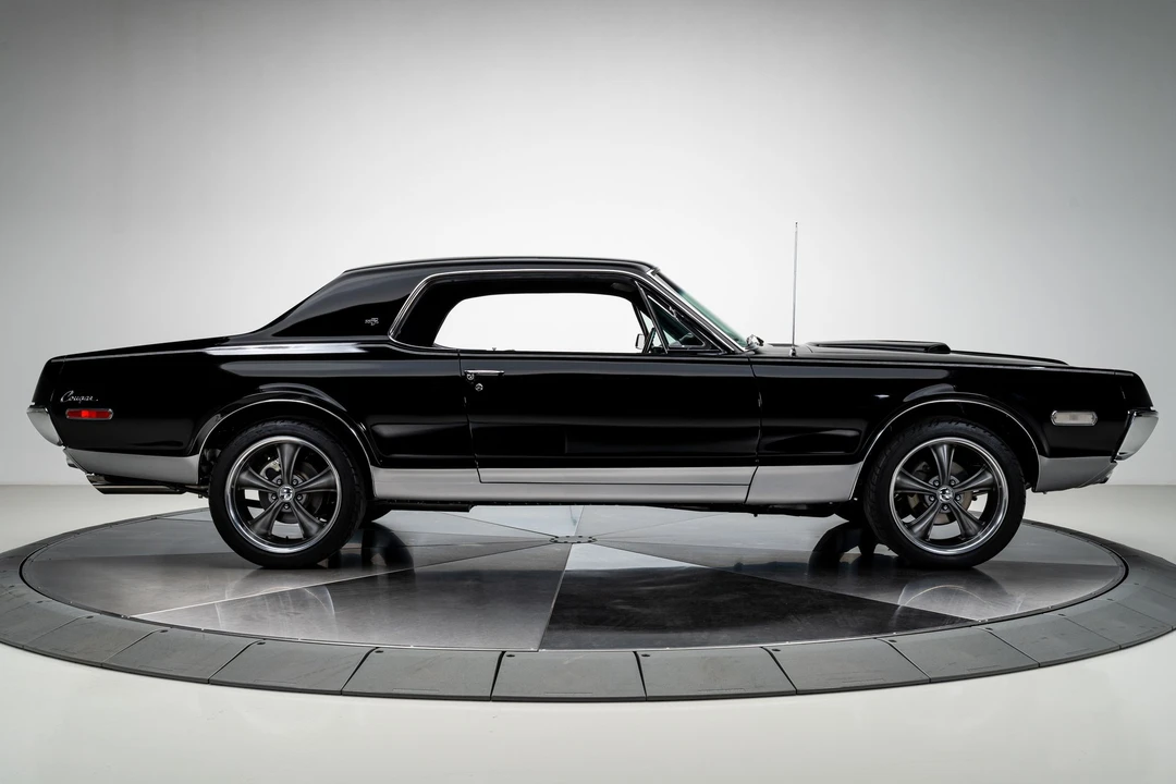 1968 Mercury Cougar 1st Gen - Image 18 of 31
