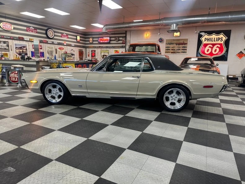 1968 Mercury Cougar 1st Gen - Image 4 of 31