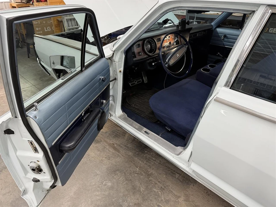 1968 Mercury Monterey - Image 9 of 31