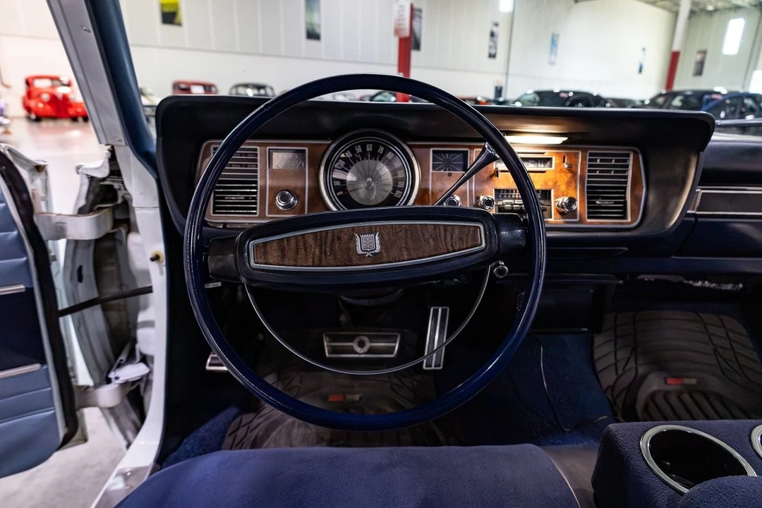 1968 Mercury Monterey - Image 10 of 31