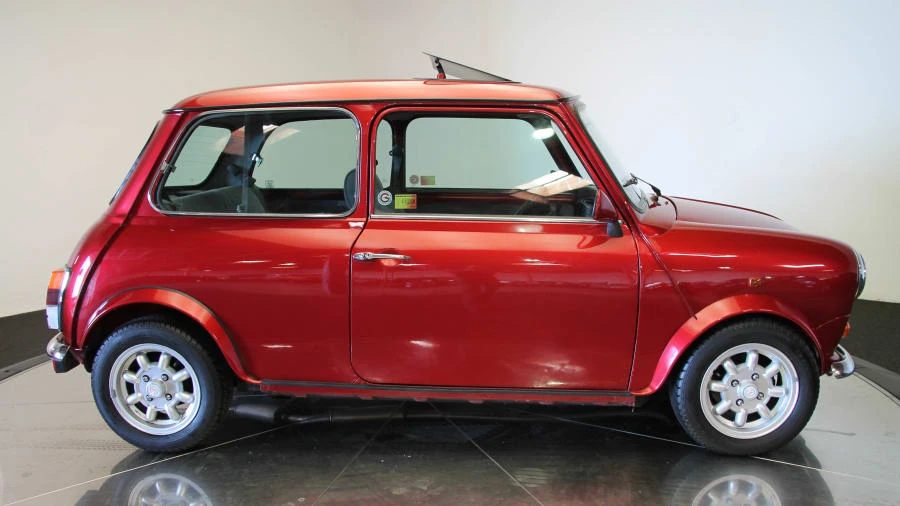 1968 Morris - Image 9 of 11