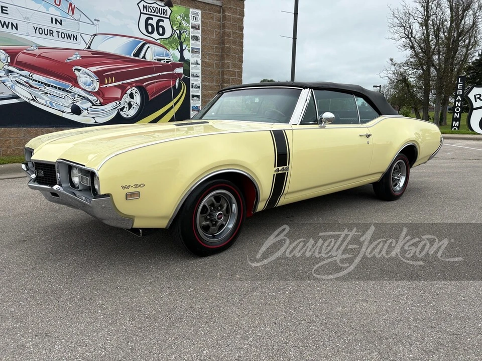 1968 Oldsmobile 442 W-30 2nd Gen - Image 15 of 30