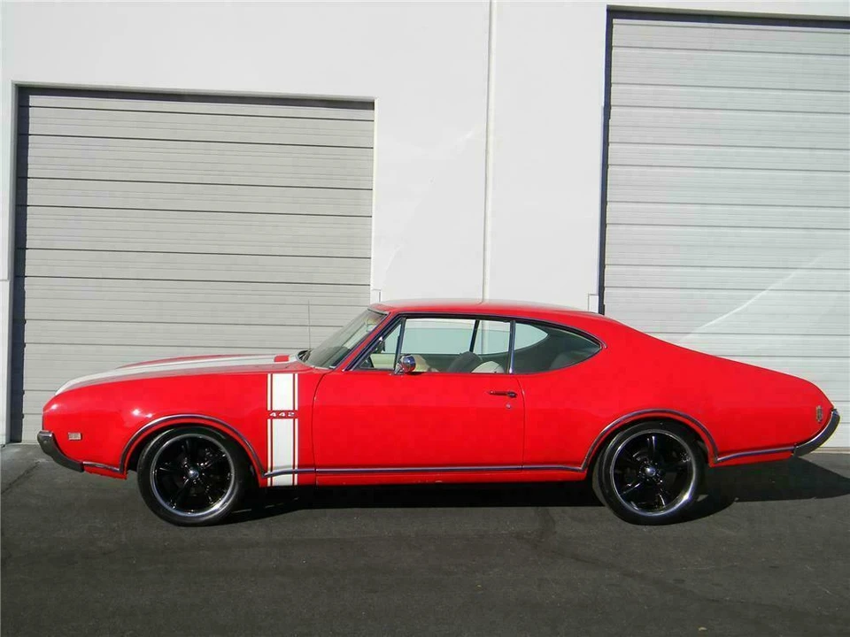 1968 Oldsmobile Cutlass 3rd Gen - Image 4 of 4