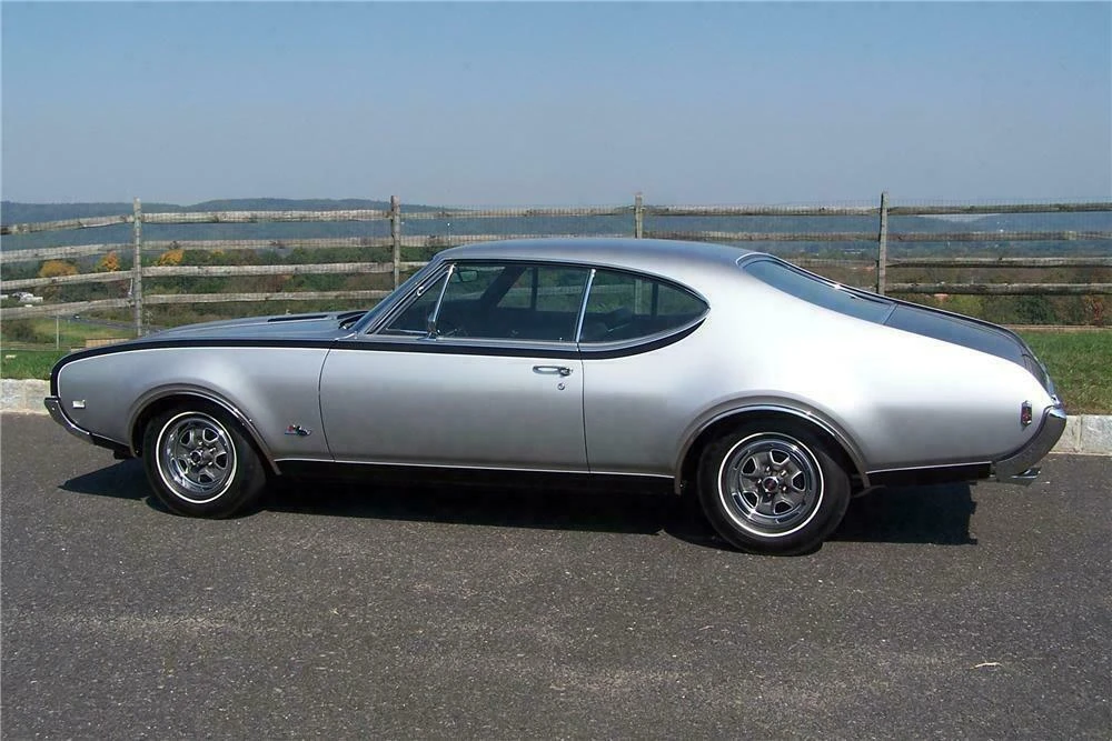 1968 Oldsmobile Hurst/Olds - Image 4 of 4
