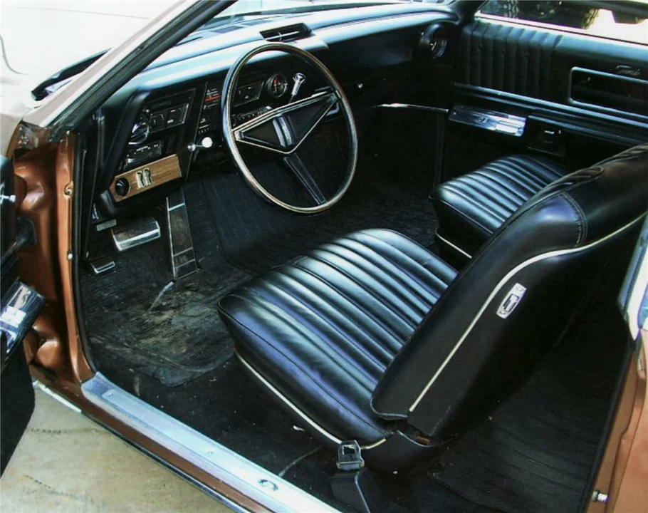 1968 Oldsmobile Toronado - Image 2 of 2