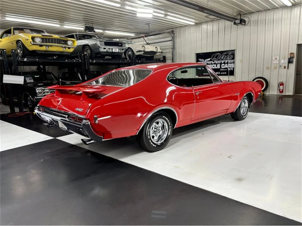 1968 Oldsmobile 442 2nd Gen - Image 7 of 31