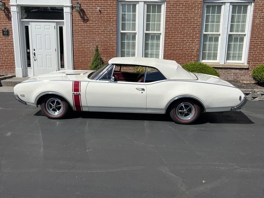 1968 Oldsmobile 442 2nd Gen - Image 2 of 9