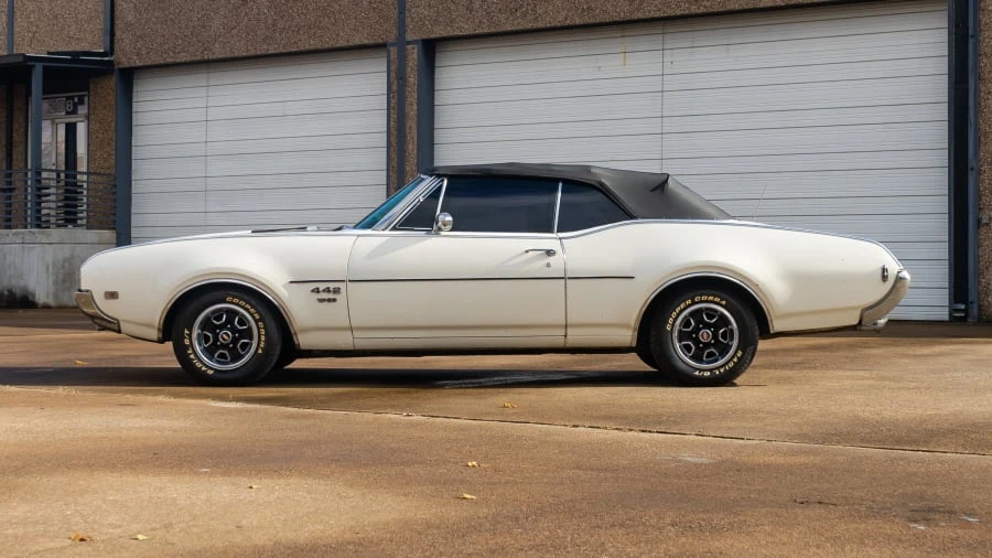 1968 Oldsmobile 442 2nd Gen - Image 2 of 11