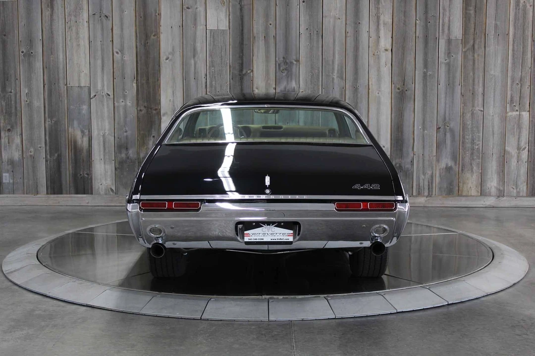1968 Oldsmobile 442 2nd Gen - Image 9 of 31
