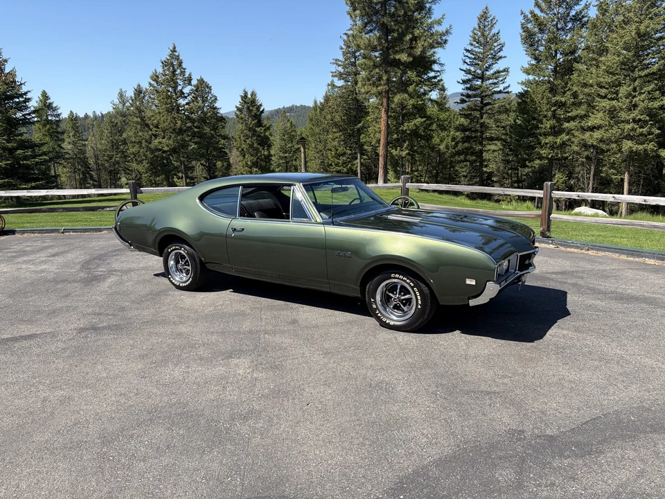 1968 Oldsmobile - Image 24 of 31