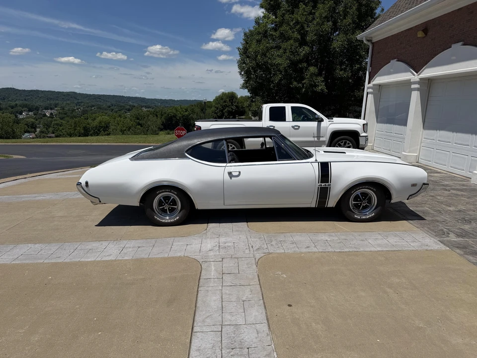 1968 Oldsmobile 442 2nd Gen - Image 8 of 31