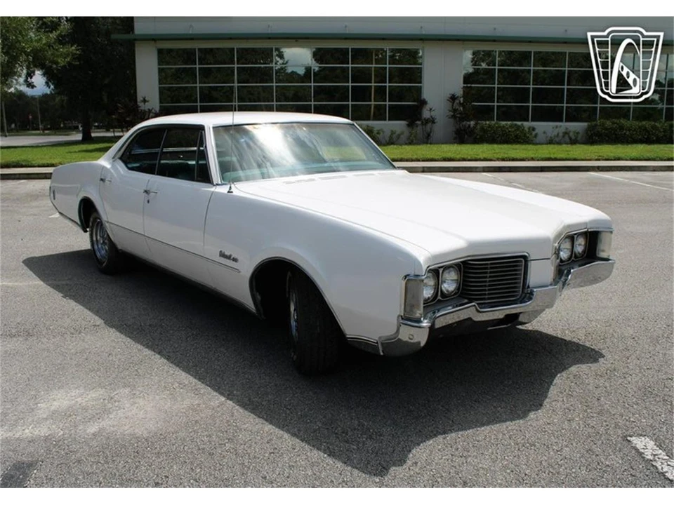 1968 Oldsmobile 88 - Image 7 of 31