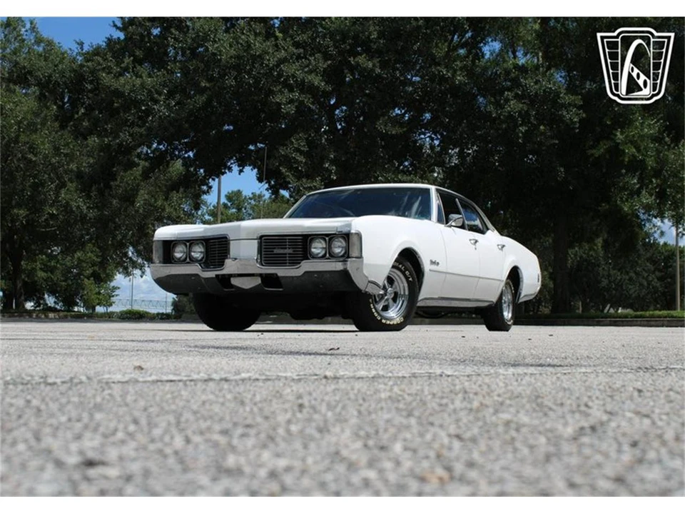1968 Oldsmobile 88 - Image 2 of 31