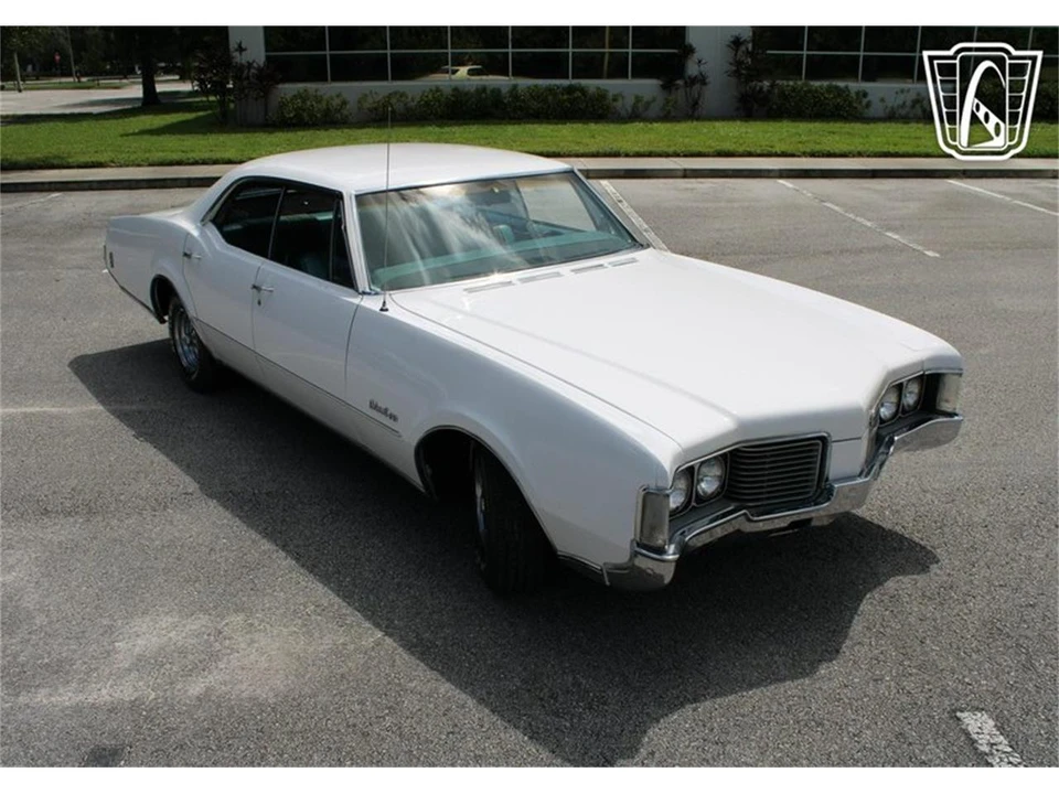 1968 Oldsmobile 88 - Image 8 of 31