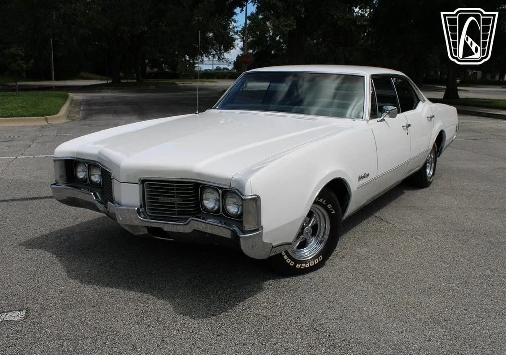 1968 Oldsmobile 88 - Image 11 of 12