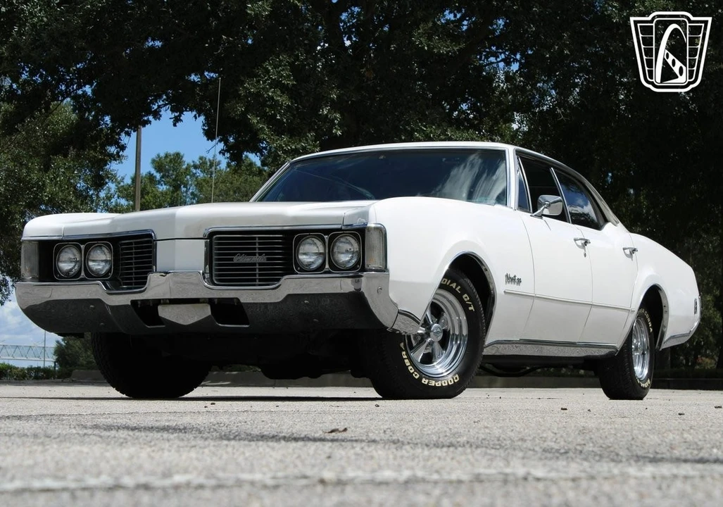 1968 Oldsmobile 88 - Image 5 of 12