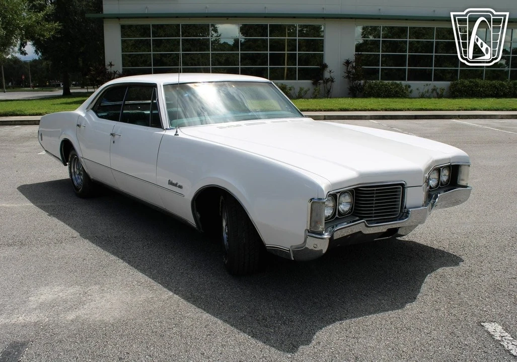 1968 Oldsmobile 88 - Image 8 of 12