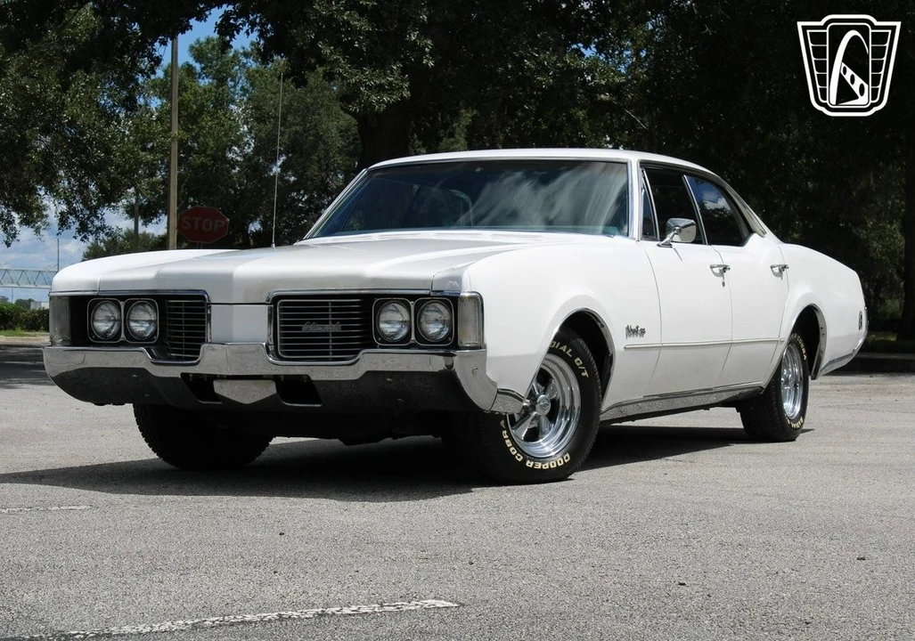 1968 Oldsmobile 88 - Image 6 of 12