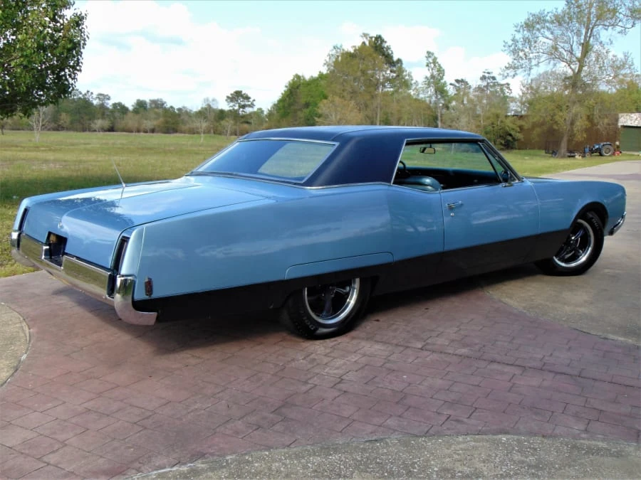 1968 Oldsmobile 98 - Image 3 of 11