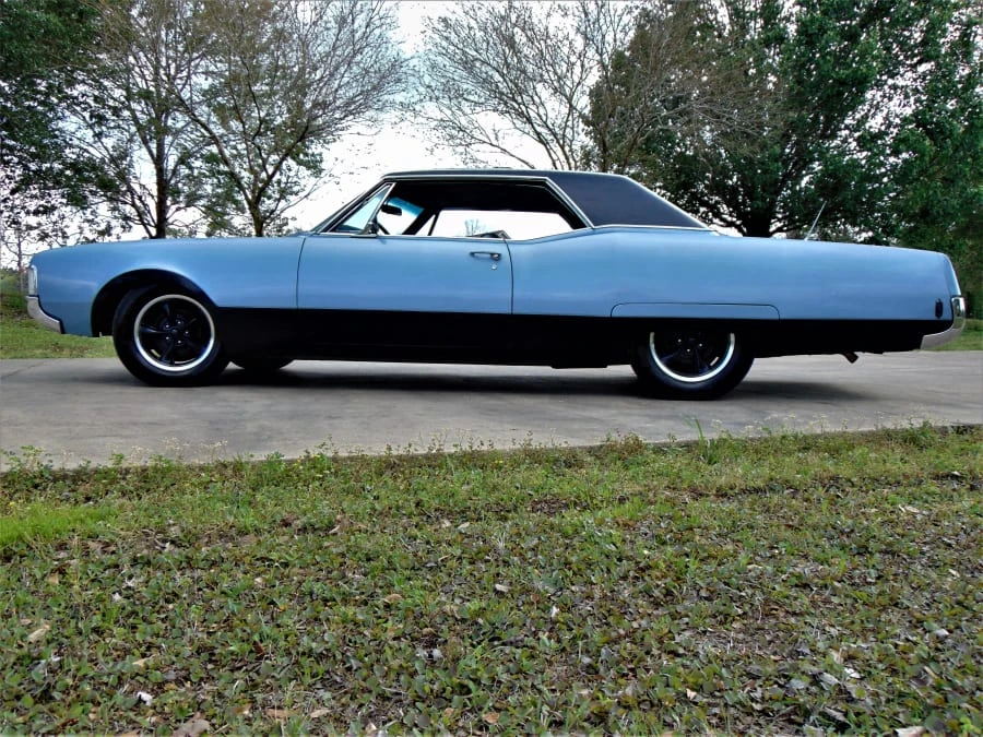 1968 Oldsmobile 98 - Image 2 of 11